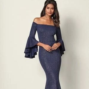 OFF THE SHOULDER LONG DRESS